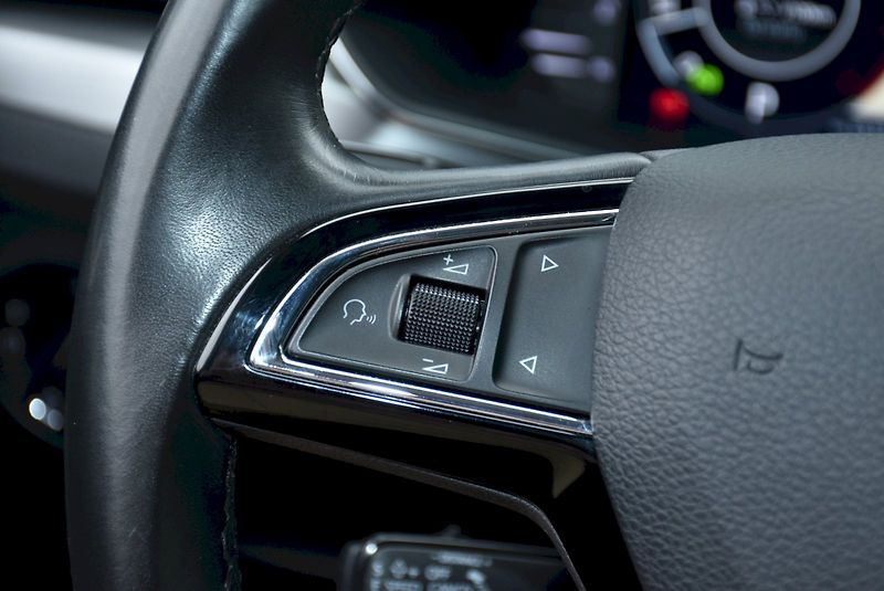 Škoda Superb (2019) Style Plus 2.0 TDI 140kW DSG - fotka 29 z 34