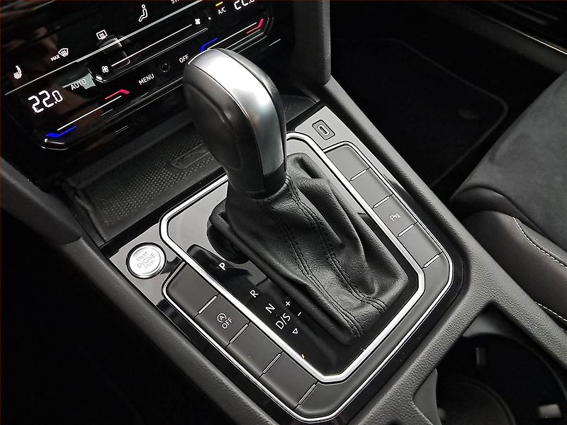 Volkswagen Passat (2020) Highline 2.0 TDI - fotka 16 z 20