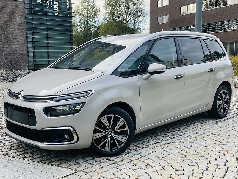 Citroën Grand C4 Picasso 2.0HDi MAN 7MÍST KAMERA TAŽNÉ - fotka 3 z 45