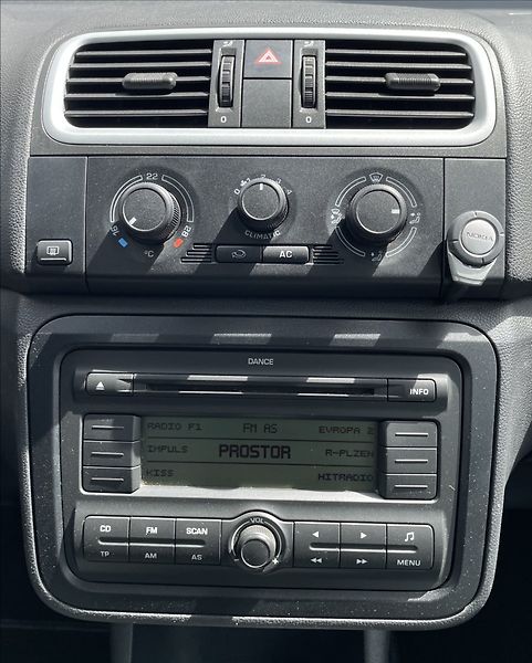 Škoda Roomster 1,2 HTP,Po servisu - fotka 14 z 19