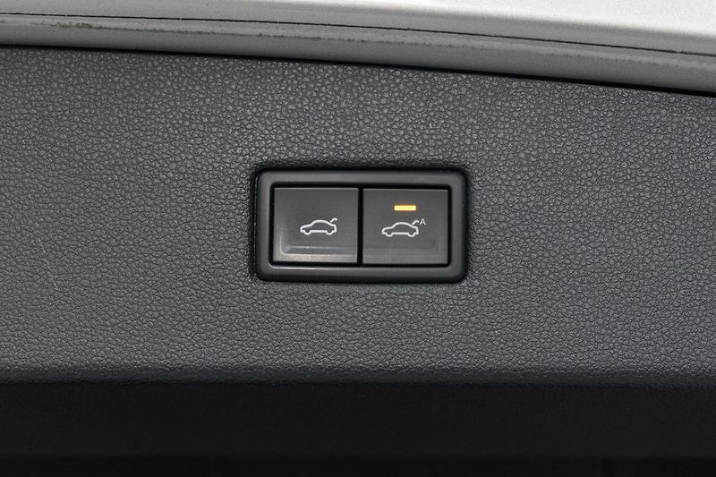Volkswagen Tiguan 1.5 TSI DSG*VIRTUAL*KAMERA*ACC - fotka 42 z 44
