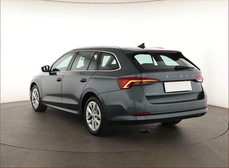 Škoda Octavia (2020) Style 2.0 TDI, Navi, Tempomat - fotka 4 z 17
