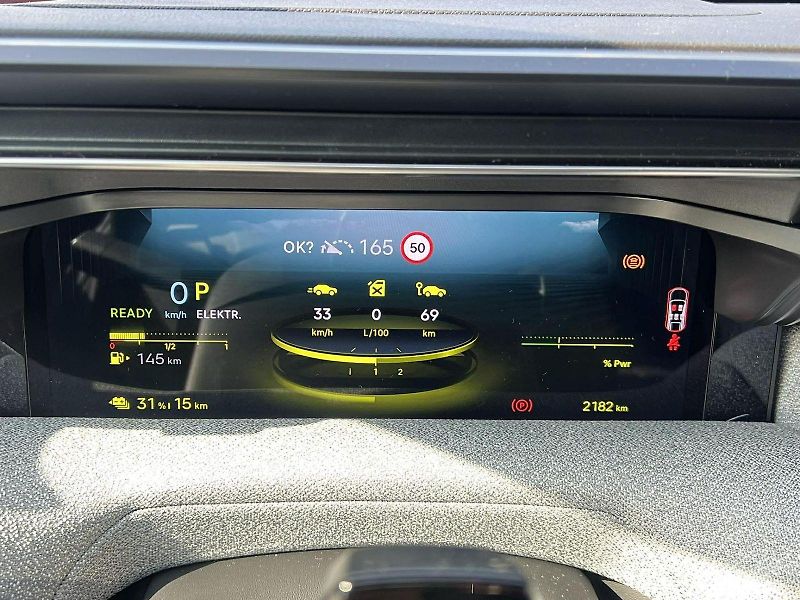 Citroën C5 Aircross (2026) MAX Plug-in Hybrid 225k  - fotka 11 z 25