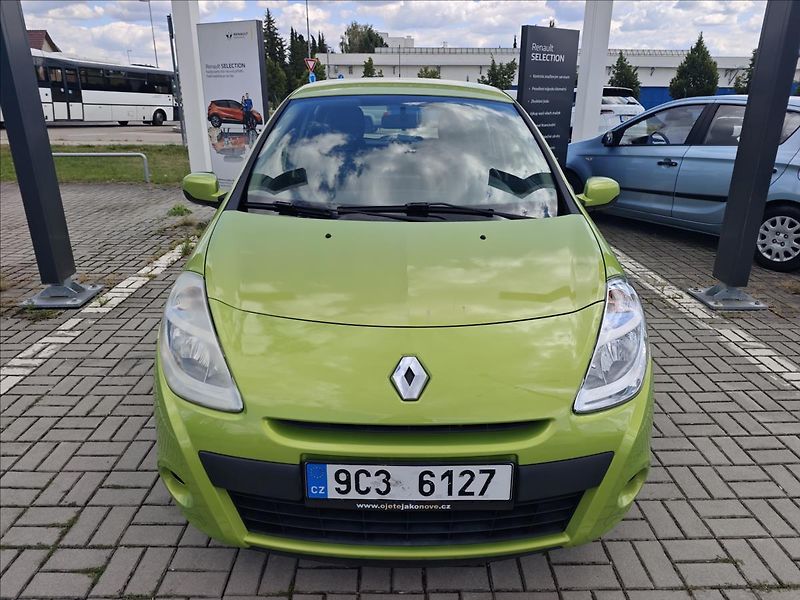 Renault Clio 1,2 16V  Authentique - fotka 9 z 19