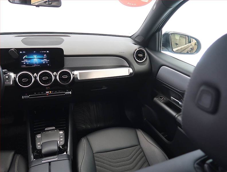 Mercedes-Benz GLB (2022) Progressive 200, digi klima - fotka 8 z 22