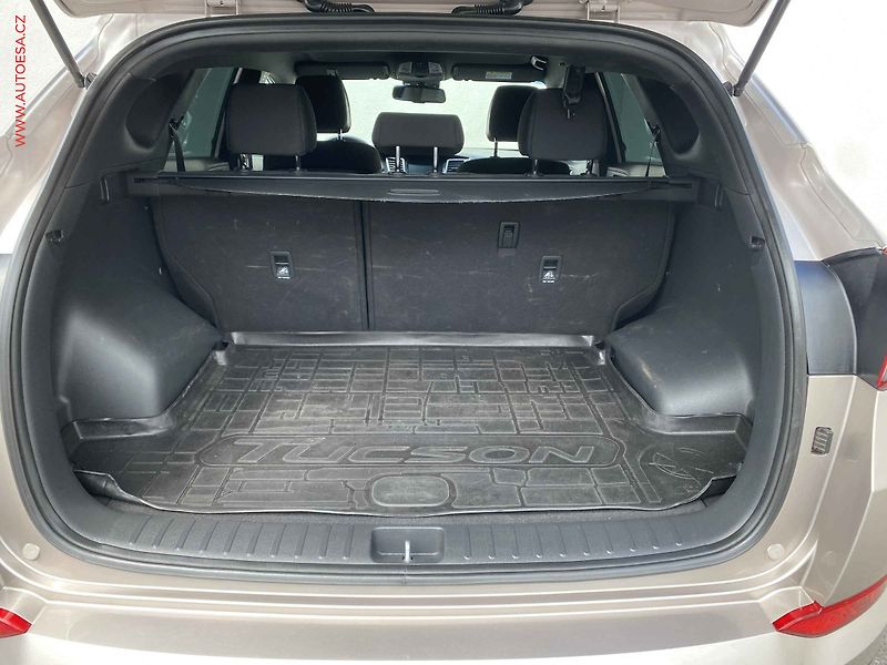 Hyundai Tucson (2018) 1.7 CRDi, ČR, Go!, navi - fotka 7 z 20