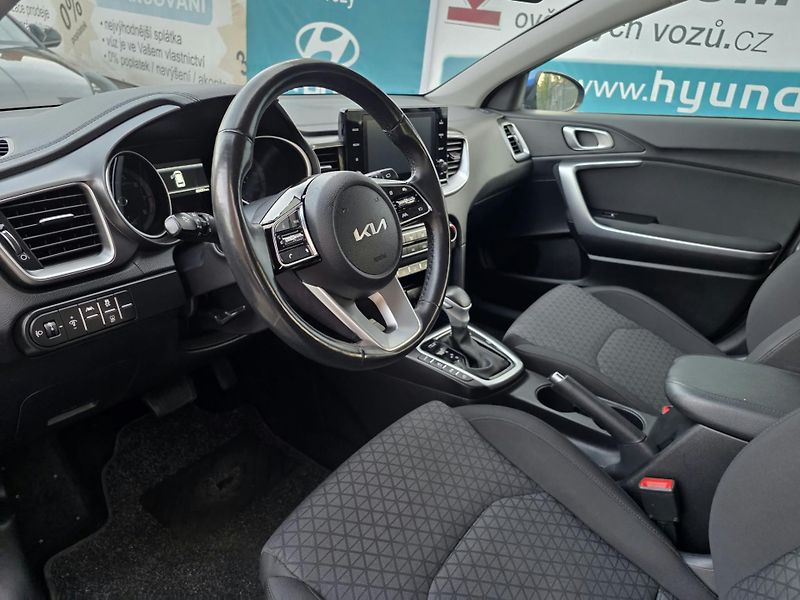 Kia Ceed 1.5-V ZÁRUCE-AUTOMAT-KAMERA - fotka 4 z 36