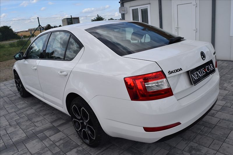 Škoda Octavia 1,6 TDI 81KW PO ROZVODECH - fotka 7 z 48