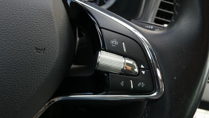 Škoda Karoq 2.0 TDI 110 kW Style - fotka 12 z 23