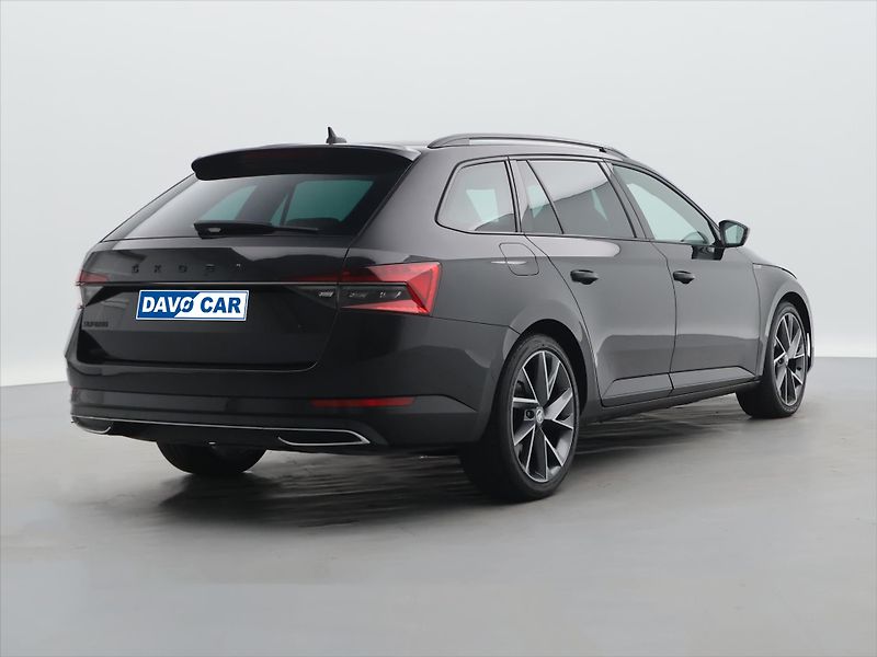 Škoda Superb 2,0 TDI 140kW DSG Sportline - fotka 7 z 36