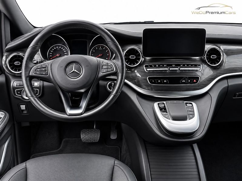 Mercedes-Benz EQV 300 AVANTGARDE L - fotka 6 z 12