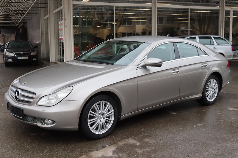 Mercedes-Benz CLS CLS 350 200kW - fotka 16 z 50
