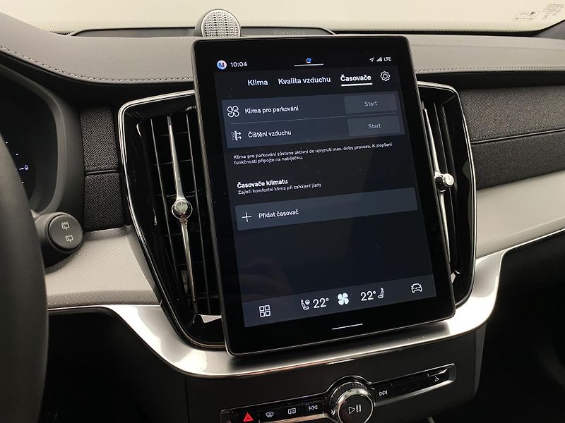 Volvo XC90 T8 RECHARGE BLACK EDITION 7m - fotka 48 z 70