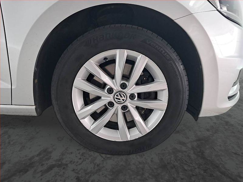 Volkswagen Touran (2017) 1.6 TDI, Automat, Tempomat - fotka 15 z 21