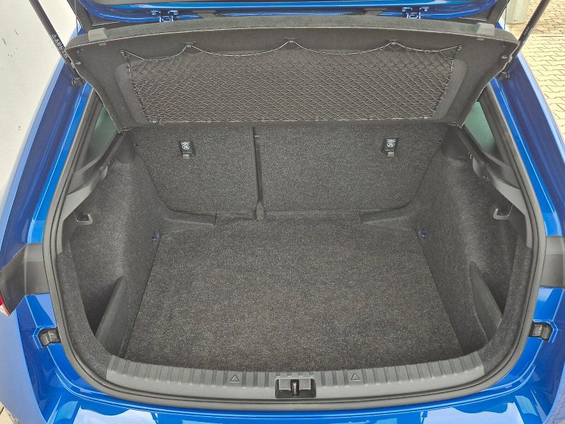 Škoda Scala (2025) Monte Carlo 1.0TSi 85kW 6°manu - fotka 15 z 30