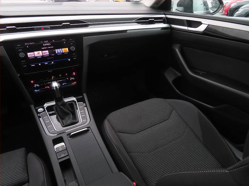 Volkswagen Arteon (2021) 2.0 TDI - fotka 8 z 25