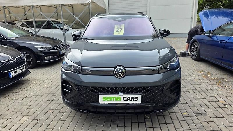 Volkswagen Tiguan (2024) 2.0TDI 142kW 4x4 DSG7 Rline TZ - fotka 3 z 50