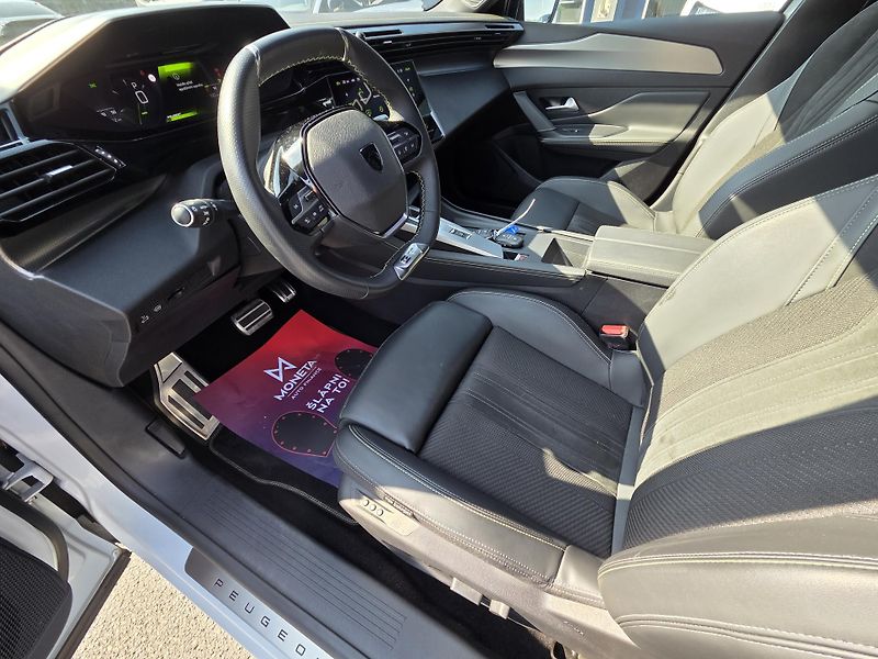 Peugeot 408 (2024) 1.2 PT 130 GT EAT8 - fotka 9 z 36