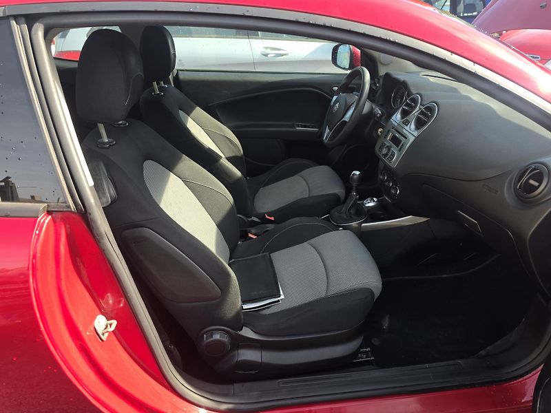 Alfa Romeo MiTo 1.4 i  - fotka 15 z 15