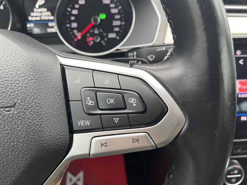 Volkswagen Passat 2.0TDi DSG 4x4 ELEGANCE-DPH-ČR - fotka 20 z 46