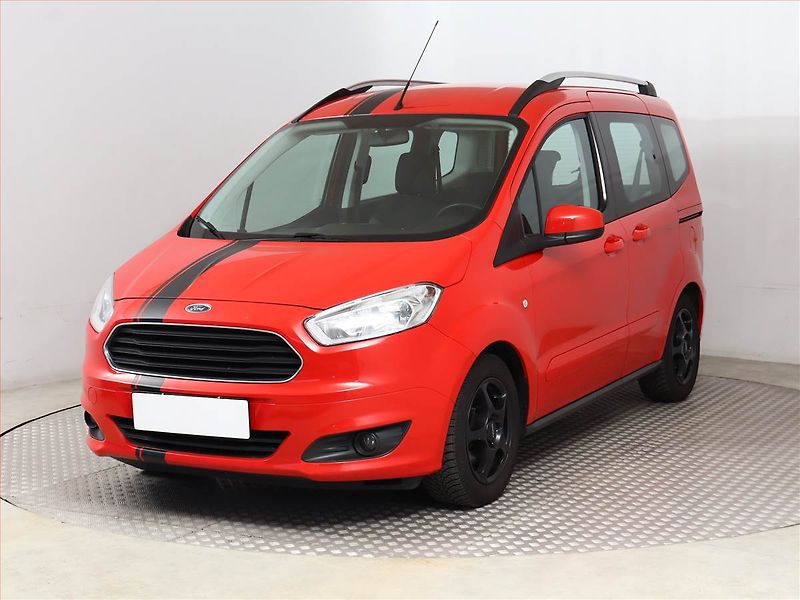 Ford Tourneo Courier (2017) Trend 1.0 EcoBoost, 5Míst, ČR - fotka 2 z 15
