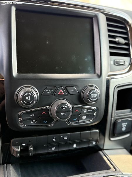 Dodge RAM 1500 5.7i V8 LPG 6/23 100Lnádrž E85 - fotka 15 z 20