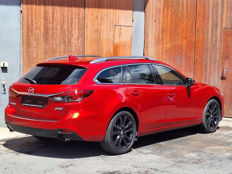 Mazda 6 (2016) 2,2D Sports-Line bílá kůže  - fotka 4 z 18