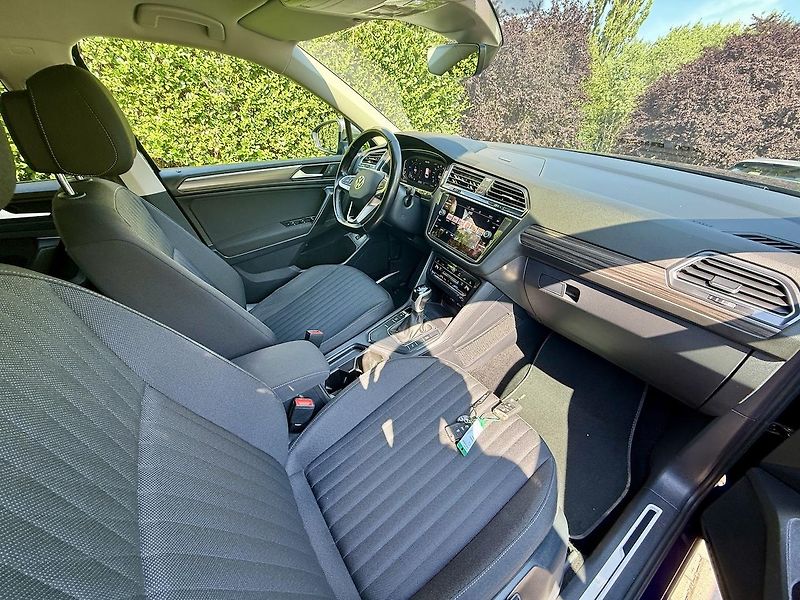 Volkswagen Tiguan Allspace (2023) 2,0TDi 110kW DSG ACC TAŽNÉ ČR - fotka 4 z 18