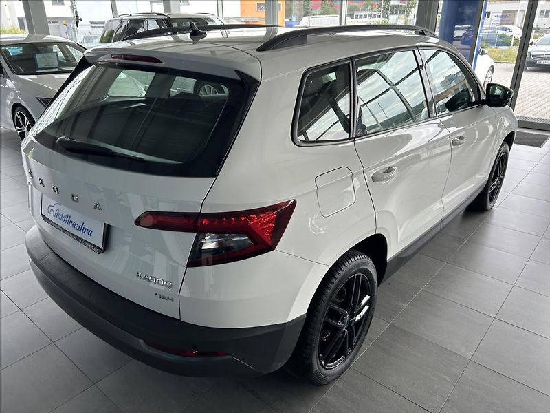 Škoda Karoq 2,0   TDI 110kW,4x4,TAŽNÉ,ČR - fotka 6 z 30