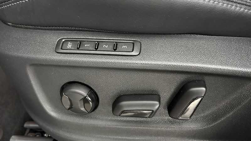 Škoda Kodiaq 2.0 TDI DSG 4x4 Style - fotka 21 z 28