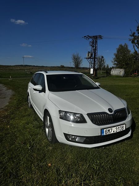 Škoda Octavia (2016) Škoda Octavia Combi 3Elegance  - fotka 12 z 18