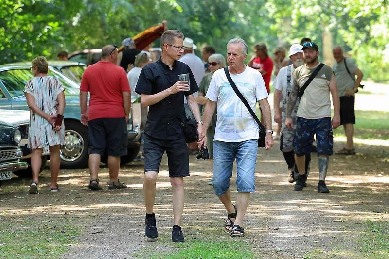 Veteránská Jízda Jiřího Kristiána Lobkowicze a výstava historických vozidel v Křimicích.