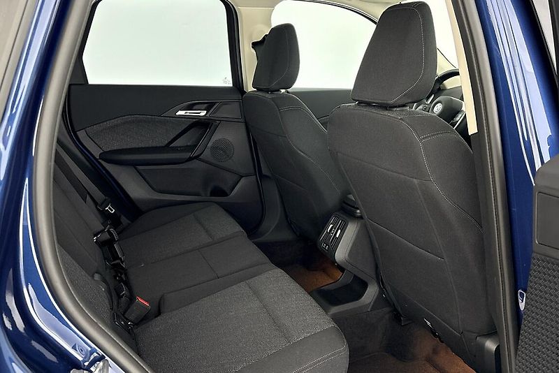 BMW X1 sDrive18d - fotka 11 z 21