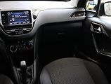 Peugeot 208 (2018) 1.2 PureTech, ČR,1.maj - náhled 8