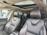Volvo XC60 D5 2.4/136kW Summum AUT. - náhled 16