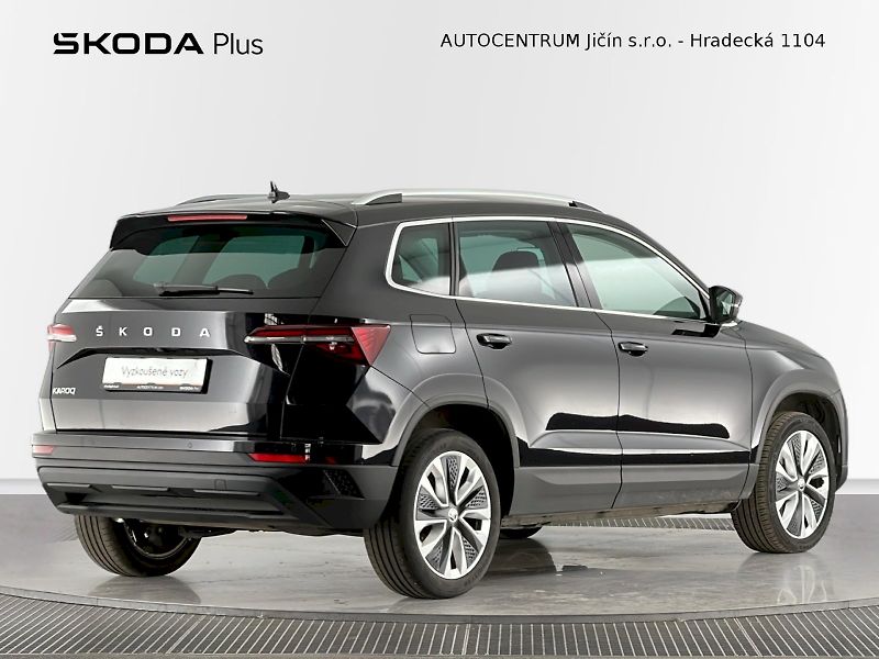 Škoda Karoq (2023) 2.0TDI 110kW Style - fotka 2 z 31