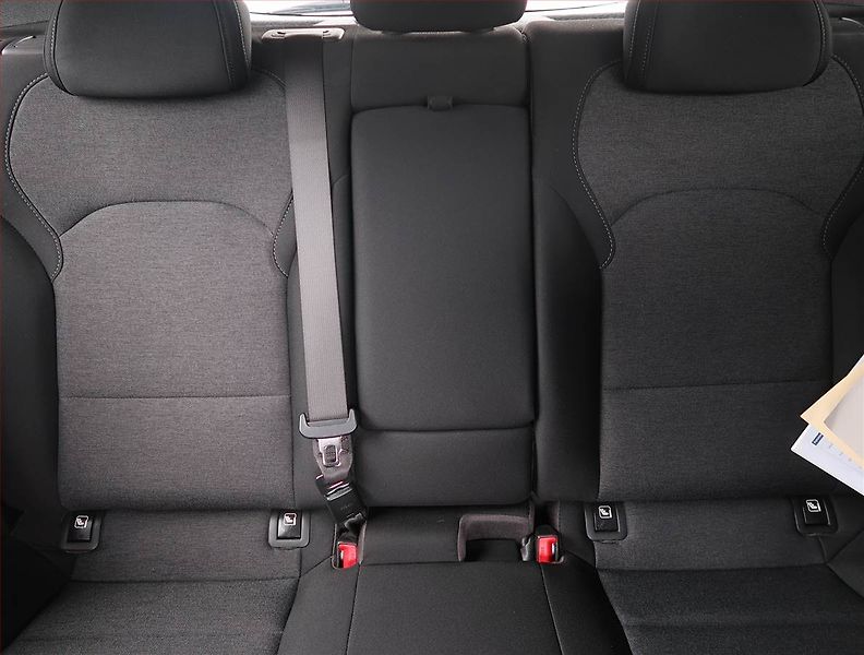 Hyundai i30 (2021) Smart 1.5 T-GDI MHEV, ČR,1.maj - fotka 10 z 20