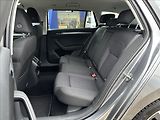 Škoda Superb 2,0 TDI 110kW Style DSG - náhled 18