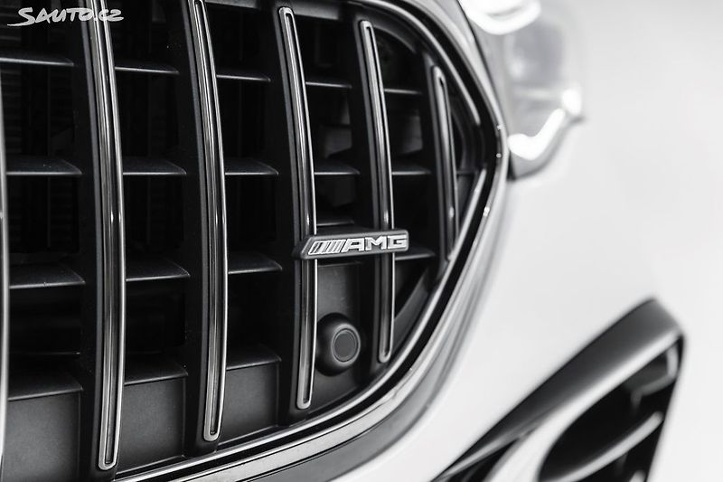 Mercedes-Benz Třídy E 53 AMG Hybrid*AMG Performance - fotka 22 z 41