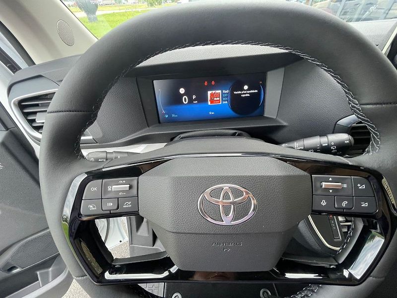 Toyota ProAce Verso 2.2D 180HP A/T L1 VIP 7S - fotka 20 z 30