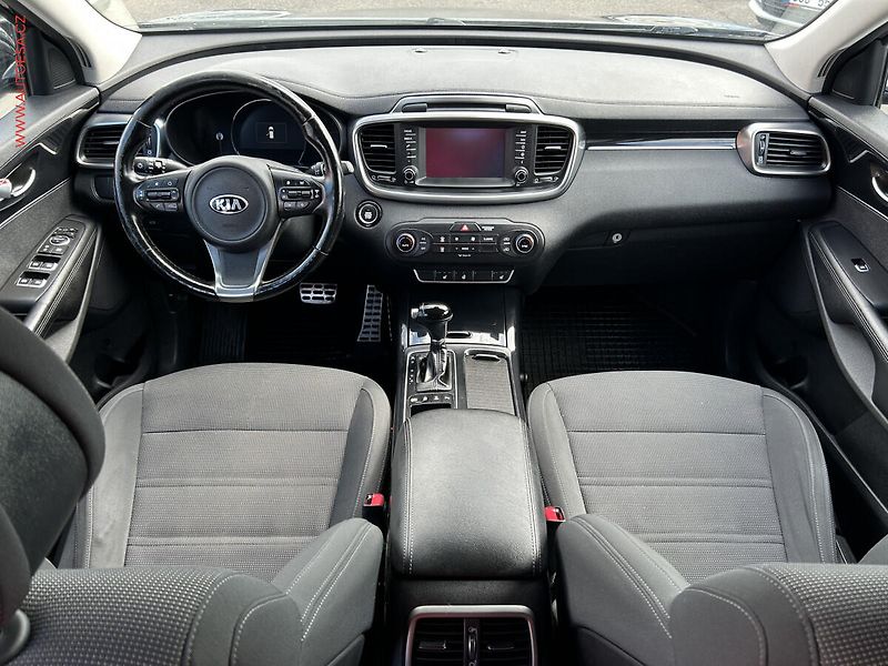 Kia Sorento (2015) 2.2CRDI 4x4, AT, STK1/28 - fotka 8 z 15