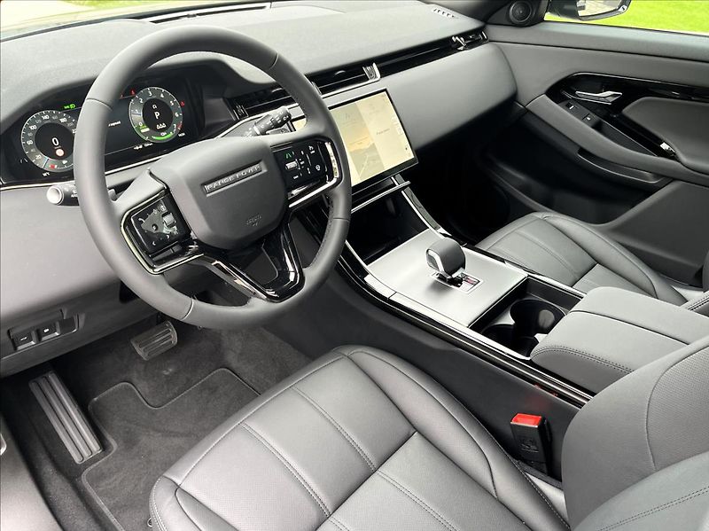 Land Rover Range Rover Evoque (2026) 1,5 P269e S AWD PHEV* - fotka 5 z 25