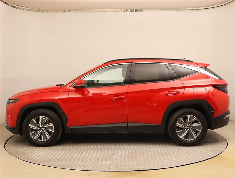 Hyundai Tucson (2021) 1.6 T-GDI - fotka 3 z 19