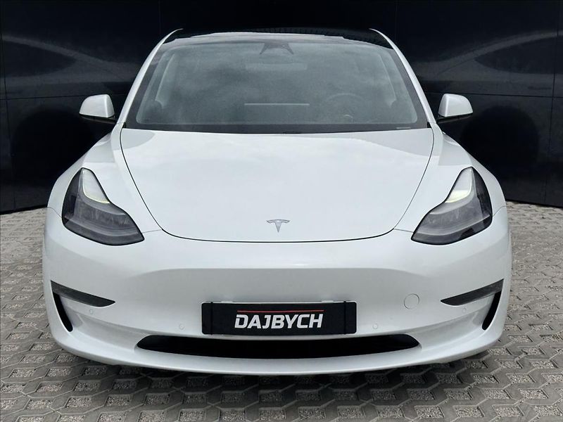 Tesla Model 3 LR REFRESH 4WD 82kWh - fotka 4 z 32