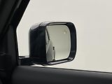 Land Rover Defender 110 D300 X-DYNAMIC SE AWD CZ - náhled 31