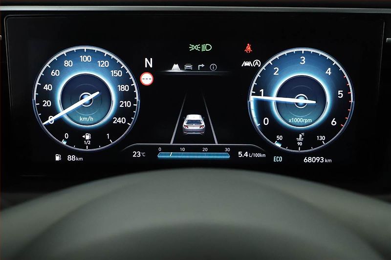 Hyundai Tucson (2022) Smart 1.6 CRDi - fotka 11 z 20