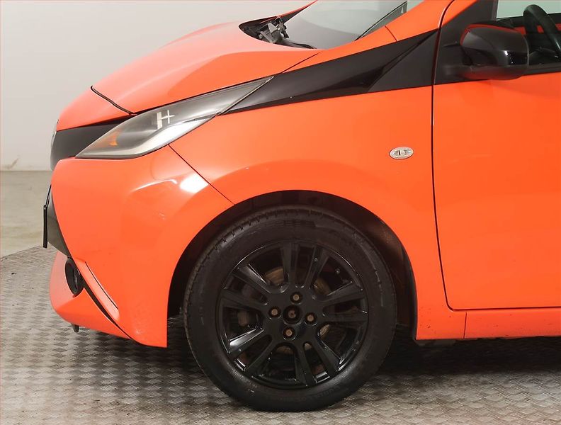 Toyota Aygo (2015) 1.0 VVT-i, ČR,1.maj, Tempomat - fotka 14 z 20