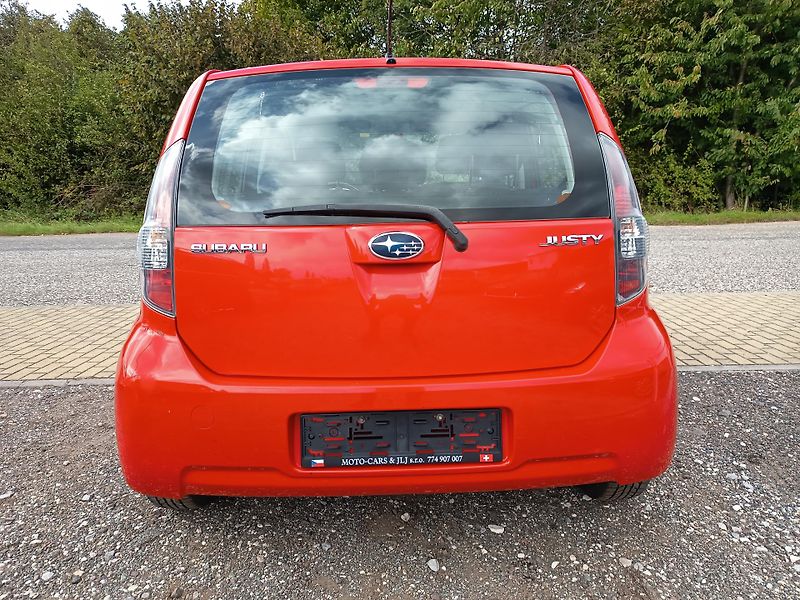 Subaru Justy (2009) 1.0 51kw - fotka 21 z 44