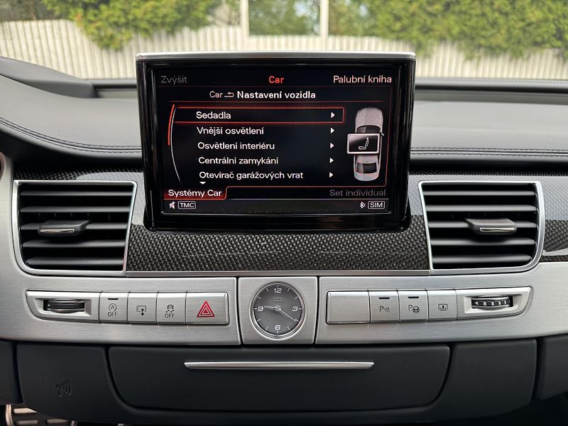 Audi S8 S8+ 445 KW-KERAMIKY-LED-R21 - fotka 22 z 48