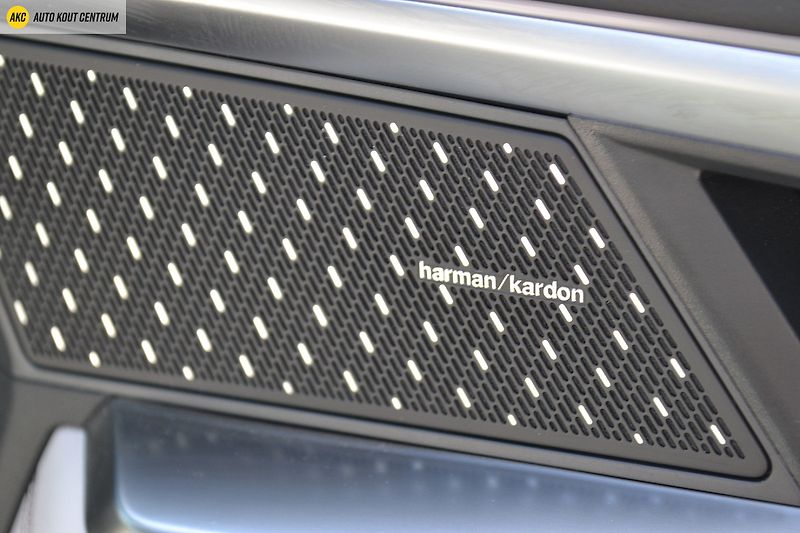 Renault Espace ICONIC E-TECH FULL HYBRID 200k - fotka 16 z 78